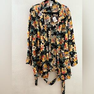 Ava & Viv Robe Plus size 2X Black with Multi Floral Designs. New with tags